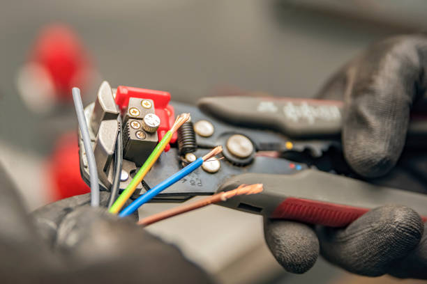Best Licensed Electrician  in Tton, IL